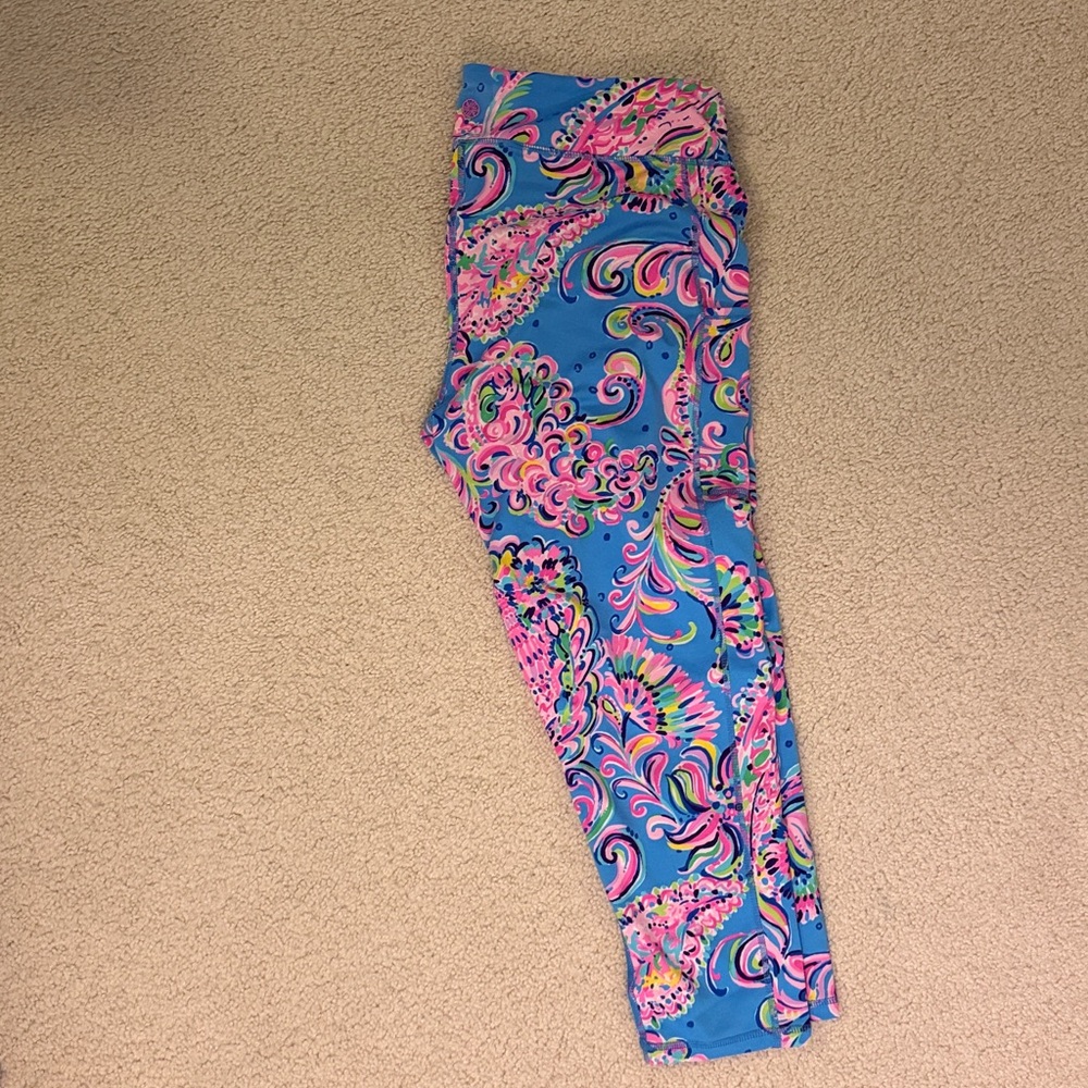Lilly Pulitzer Pink and Blue Patterned Leggings EUC XXL - Picture 2 of 4